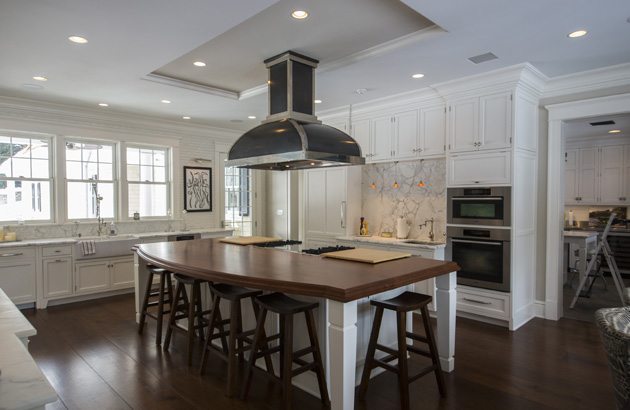 CALACATTA GOLD Kitchen