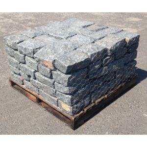 Belgian Block Jumbo Black Pallet